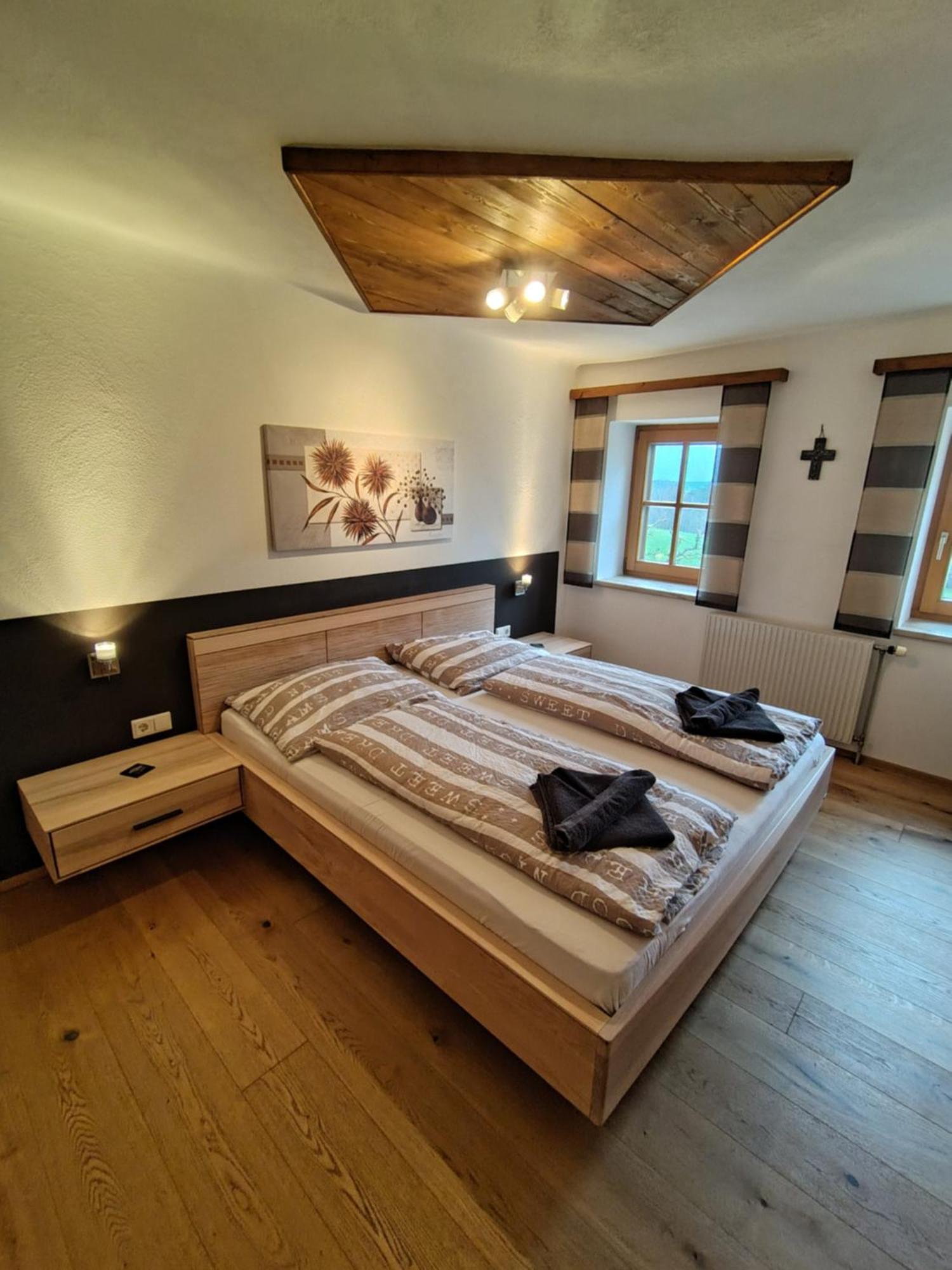 Apartment Weitblick Bad Waltersdorf Bagian luar foto