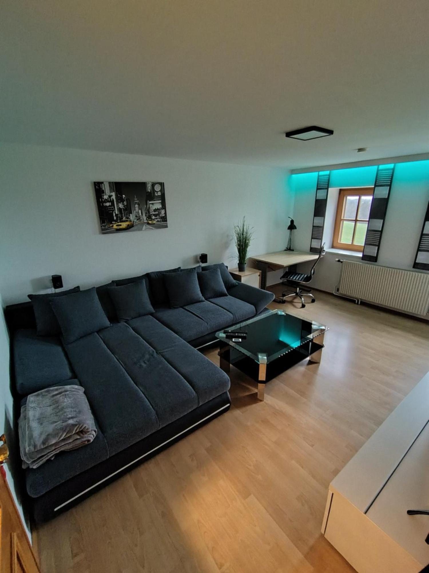 Apartment Weitblick Bad Waltersdorf Bagian luar foto