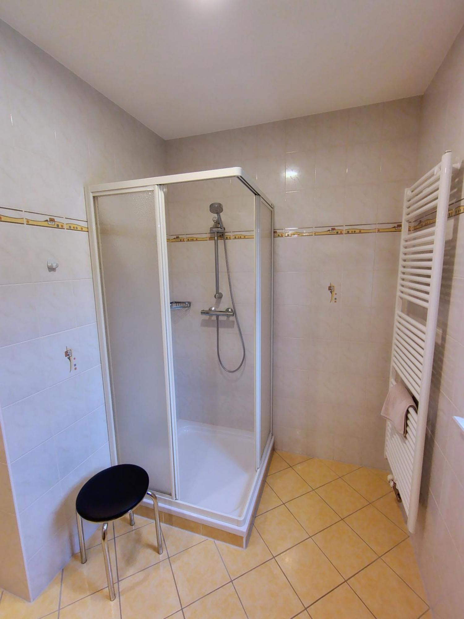Apartment Weitblick Bad Waltersdorf Bagian luar foto